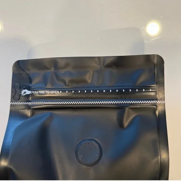 New! Pack of Starbucks coffee medium roast in a package 5”by 6” - Picture 4 of 8